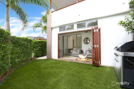 Property photo of 2/1 Palma Crescent Varsity Lakes QLD 4227