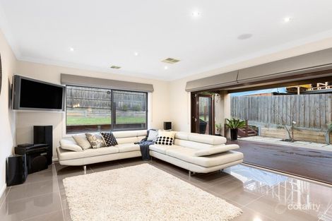 Property photo of 9 Moona Court Chadstone VIC 3148