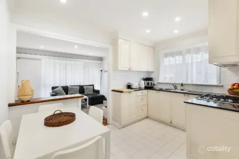 Property photo of 2/11 St Kinnord Street Aberfeldie VIC 3040