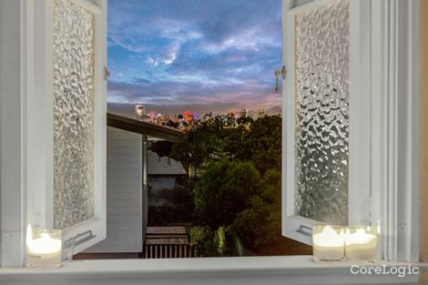 Property photo of 30 Chatsworth Road Greenslopes QLD 4120