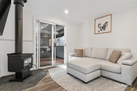 Property photo of 20A Lionel Crescent Croydon VIC 3136