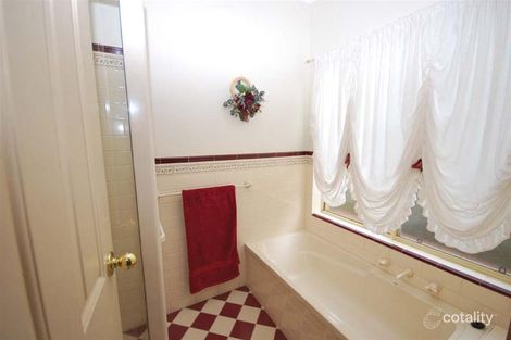 Property photo of 4 Orchard Grove Golden Grove SA 5125