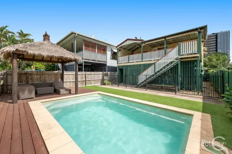 2 Flower St, Woolloongabba, QLD 4102