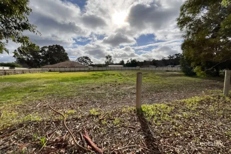 28 Pollard St, Boddington, WA 6390