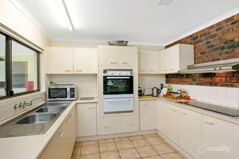 Property photo of 35 Beatrice Street Mooroobool QLD 4870