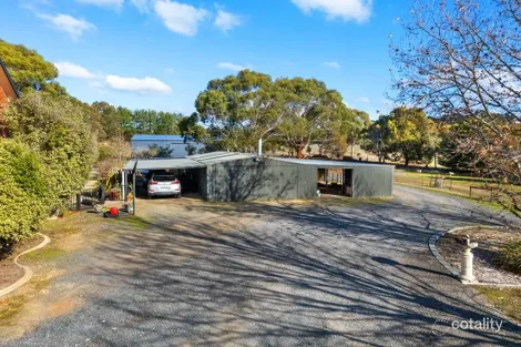 Property photo of 176 Hendersons Road Smythes Creek VIC 3351