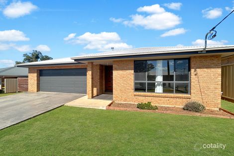 Property photo of 76 Catherine Drive Dubbo NSW 2830