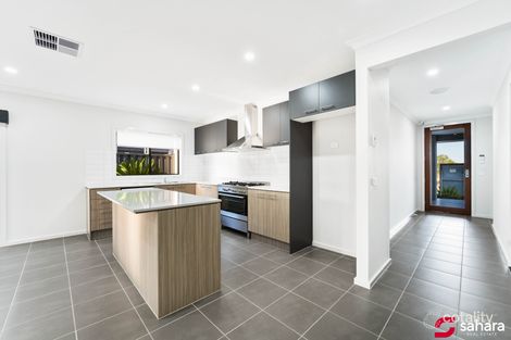 Property photo of 7 Frontier Circuit Tarneit VIC 3029