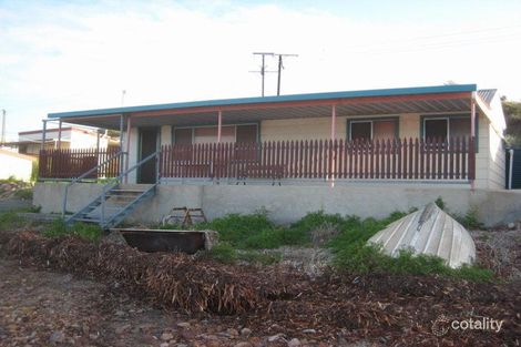 23 York Rd, Weeroona Island, SA 5495