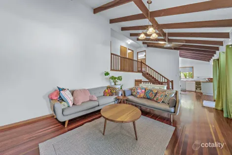 30 Grace Ave, Cannonvale, QLD 4802