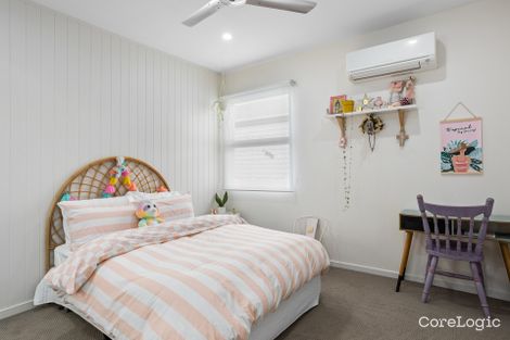 Property photo of 8 Kerr Avenue Southport QLD 4215
