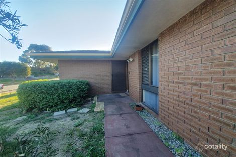 Property photo of 5 Cormorant Court Heathridge WA 6027