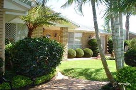 11 Trent Ct, Sandstone Point, QLD 4511