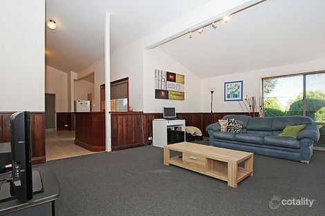 Property photo of 6 Small Court Mill Park VIC 3082