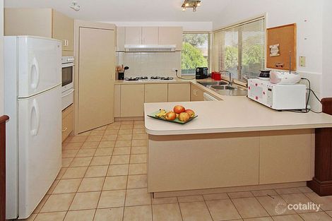 Property photo of 6 Small Court Mill Park VIC 3082