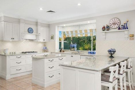 Property photo of 21 Yaringa Road Castle Hill NSW 2154