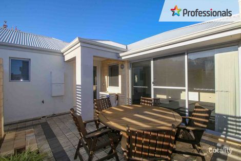 Property photo of 5/21 Cronin Place Armadale WA 6112
