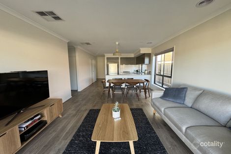 Property photo of 26 Oakham Street Donnybrook VIC 3064