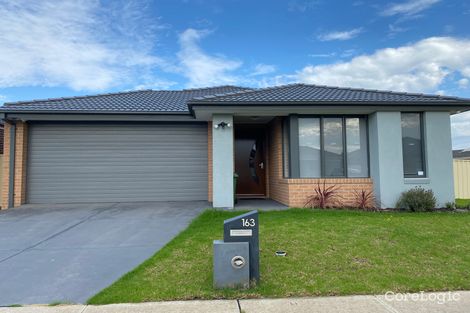 Property photo of 163 Blue Horizons Way Pakenham VIC 3810