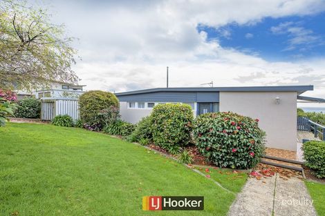 Property photo of 1 Claude Place Ocean Vista TAS 7320