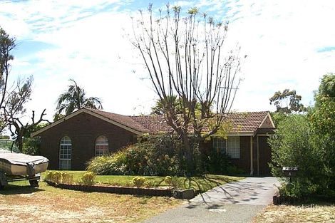 4 Aminya Ave, Wanneroo, WA 6065