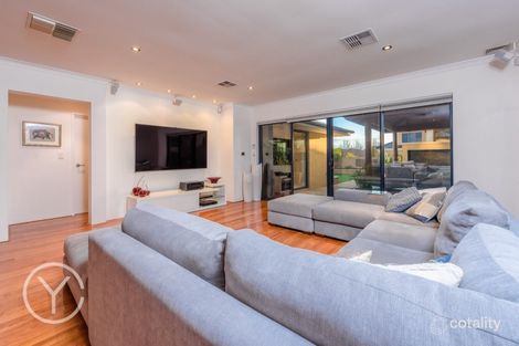 Property photo of 16 San Remo Boulevard Stirling WA 6021