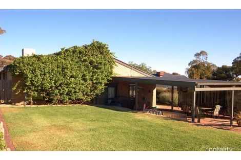 18 Navarre Rd, Stawell, VIC 3380