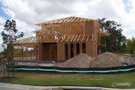 11 The Parkway, Stretton, QLD 4116