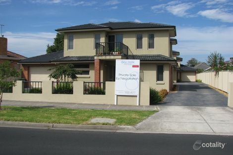 4b Hermione Ave, Oak Park, VIC 3046