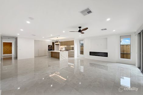 43 Riverside Dr, Airds, NSW 2560