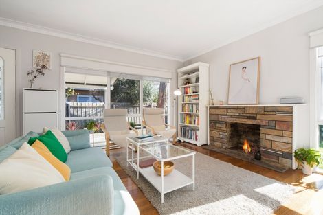 Property photo of 10 Admans Avenue Seaford VIC 3198