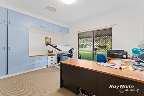 Property photo of 68 Holyrood Court Munruben QLD 4125