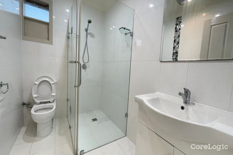 Property photo of 32 Satara Avenue Cabramatta West NSW 2166