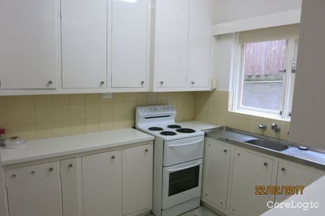 Property photo of 2/4 Yarra Street Kew VIC 3101