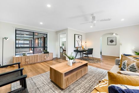 16 Mahogany Ave, Berwick, VIC 3806