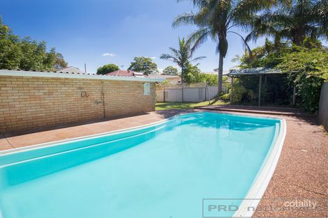 Property photo of 102 Robert Street Tenambit NSW 2323