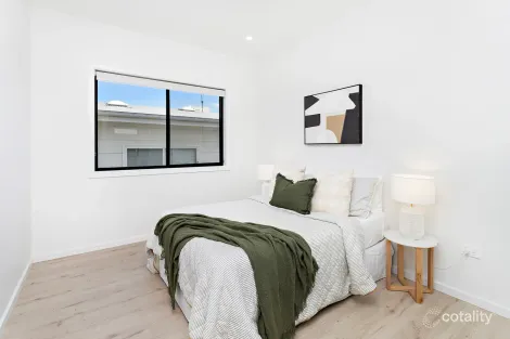 Property photo of 44 Araluen Terrace Tullimbar NSW 2527