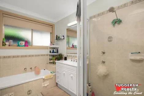 Property photo of 5/2 Hillview Crescent Tuggerah NSW 2259