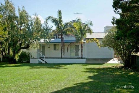 16 Cooranga Rd, Falcon, WA 6210