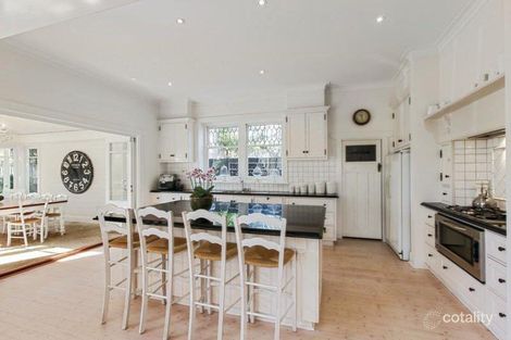 Property photo of 24 Glenbrook Avenue Malvern East VIC 3145