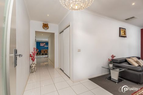 Property photo of 63 Sabel Drive Cranbourne North VIC 3977