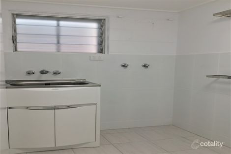 Property photo of 1/135 Mitchell Street North Ward QLD 4810