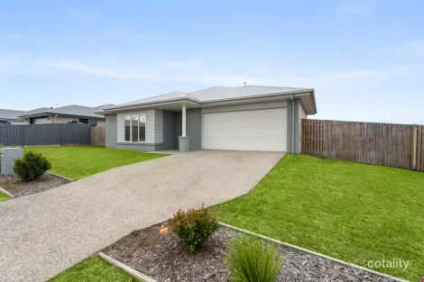 18 Woodruff Cres, Nikenbah, QLD 4655