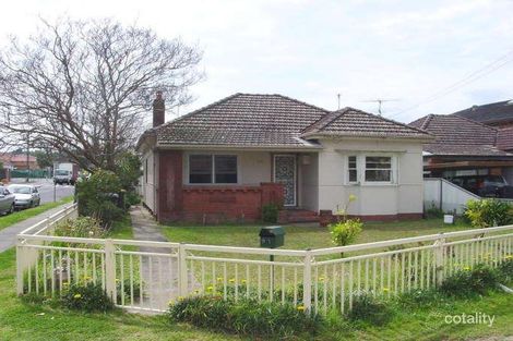 23 Chelmsford Ave, Bankstown, NSW 2200