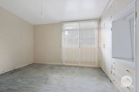 Property photo of 1 Lilydale Avenue Peakhurst NSW 2210