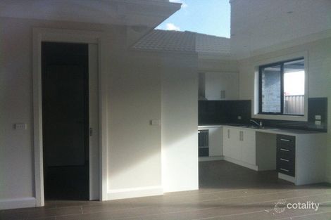 Property photo of 2/7 Thomas Street St Albans VIC 3021