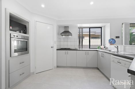 Property photo of 20 Shelduck Bend Harrisdale WA 6112