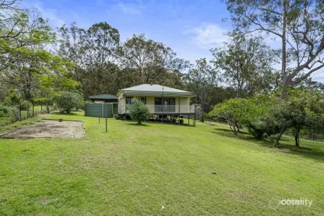 9 Crest Ct, Esk, QLD 4312