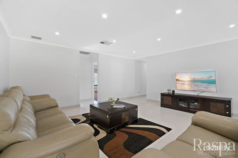 Property photo of 20 Shelduck Bend Harrisdale WA 6112