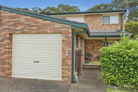 1/8 Lonsdale Cl, Lake Haven, NSW 2263